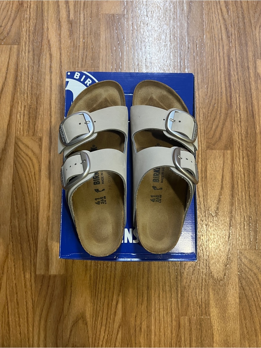 Birkenstock Women’s Sandals Tan Big Buckle Arizona